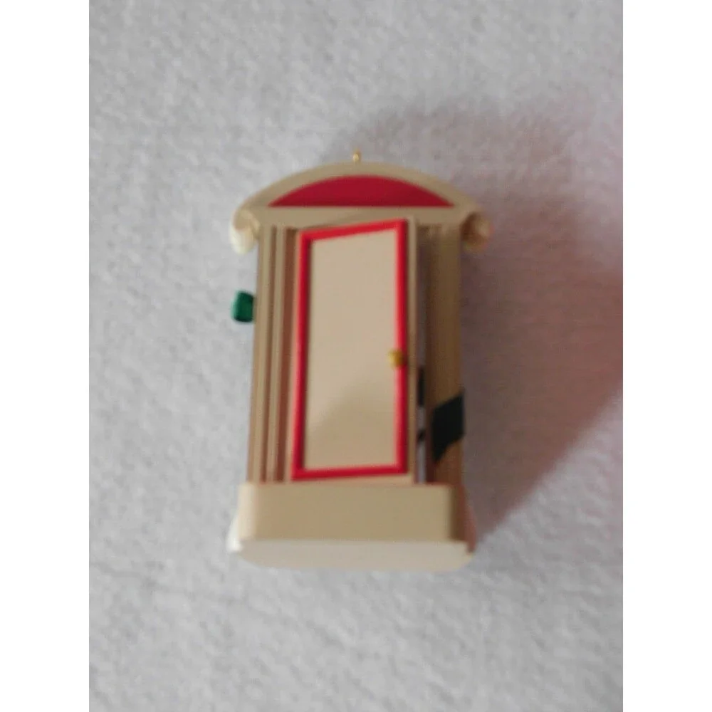 Hallmark Keepsake Ornament New Home Welcoming Mouse Ornament 1998